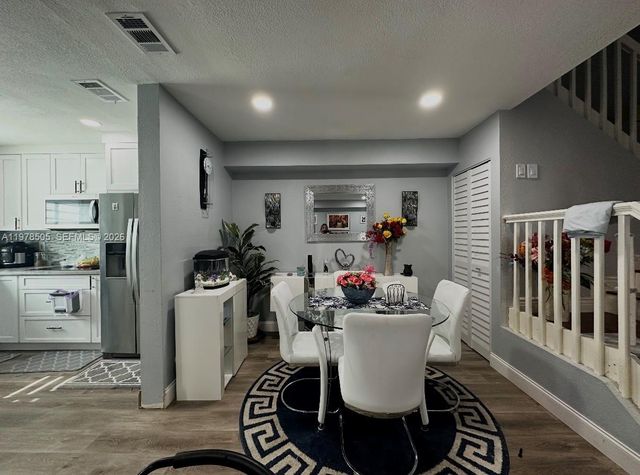 20934 SW 84th Ave, Cutler Bay, FL 33189