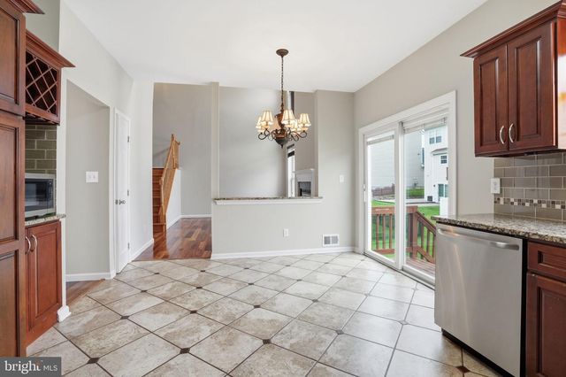 21 MOHAWK TRL, Burlington, NJ 08016