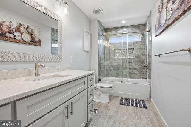 21 MOHAWK TRL, Burlington, NJ 08016
