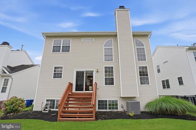 21 MOHAWK TRL, Burlington, NJ 08016