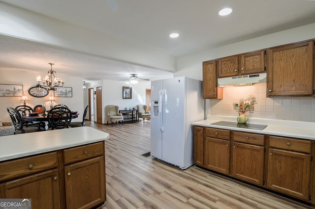 1526 Cronic Town Road, Auburn, GA 30011