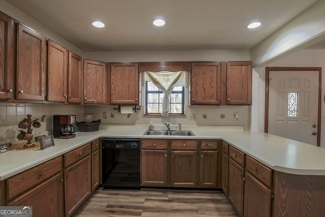 1526 Cronic Town Road, Auburn, GA 30011