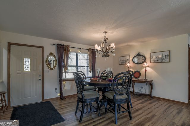 1526 Cronic Town Road, Auburn, GA 30011