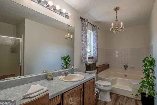 1526 Cronic Town Road, Auburn, GA 30011