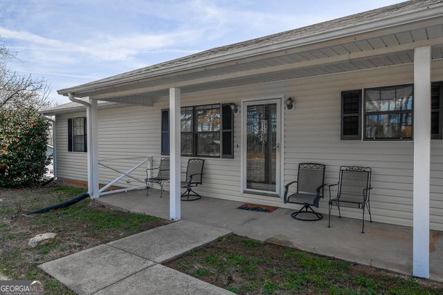 1526 Cronic Town Road, Auburn, GA 30011