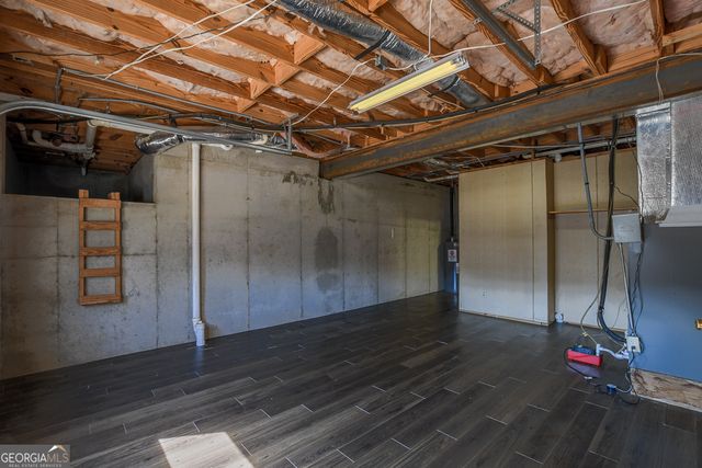 1526 Cronic Town Road, Auburn, GA 30011