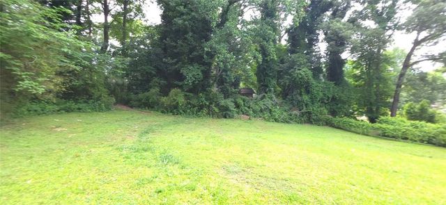 1382 Mary Dale Drive SW, Lilburn, GA 30047