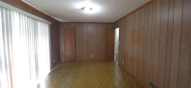1382 Mary Dale Drive SW, Lilburn, GA 30047