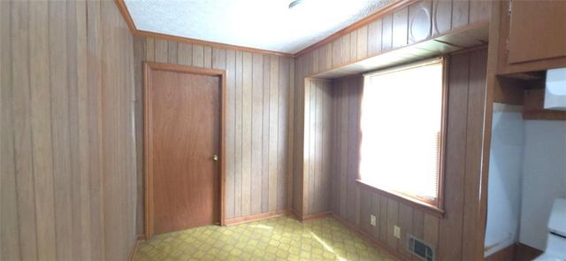 1382 Mary Dale Drive SW, Lilburn, GA 30047