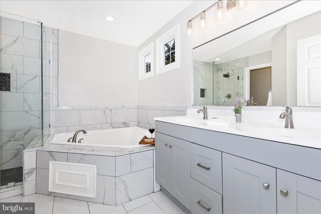 18500 CENTER CREST CT, Olney, MD 20832