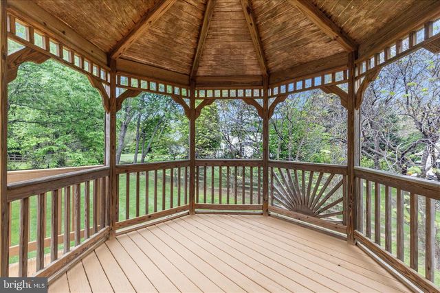 18500 CENTER CREST CT, Olney, MD 20832