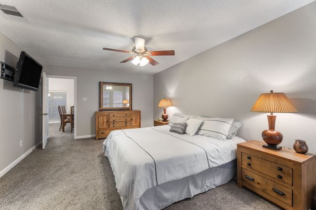 1813 Frosted Hill Drive, Carrollton, TX 75010