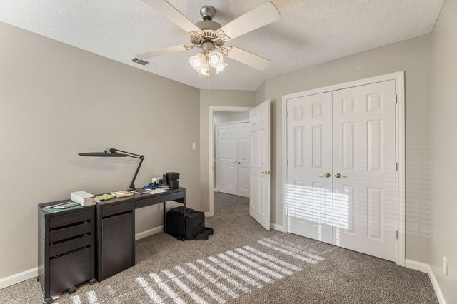 1813 Frosted Hill Drive, Carrollton, TX 75010