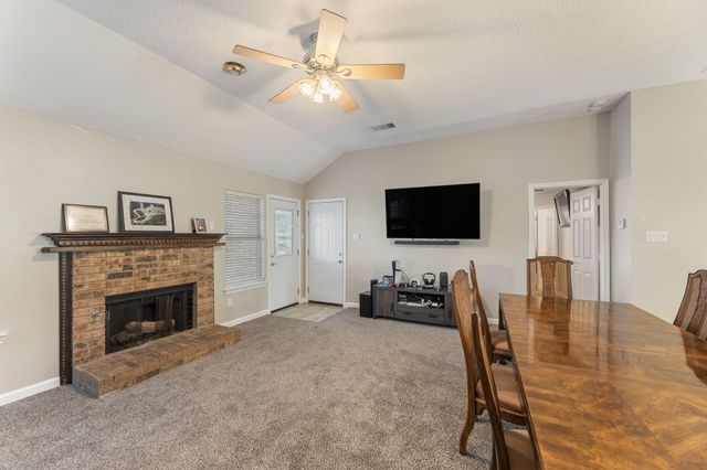 1813 Frosted Hill Drive, Carrollton, TX 75010