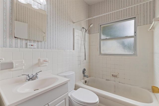 2221 CURTIS DRIVE S, Clearwater, FL 33764