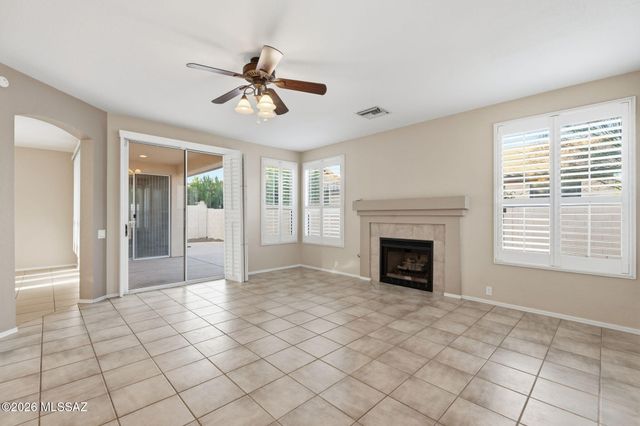 9910 N Crystal Spring Place, Tucson, AZ 85742