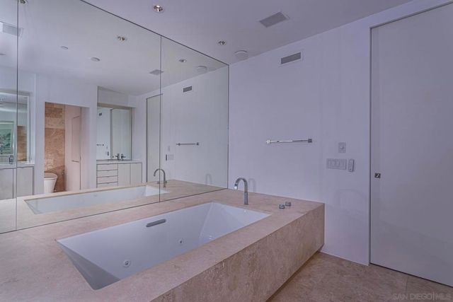 700 Front Street 501, San Diego, CA 92101