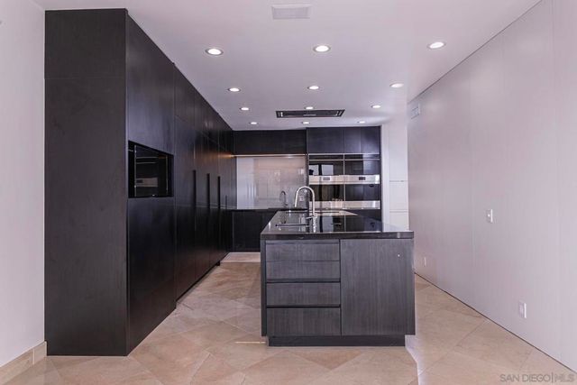 700 Front Street 501, San Diego, CA 92101