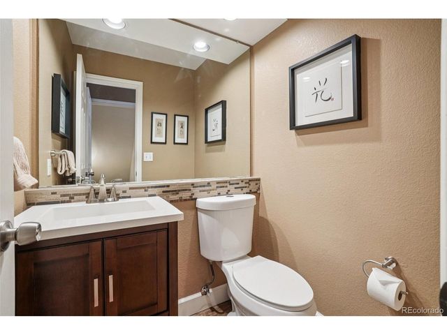 194 High Country Dr, Lafayette, CO 80026