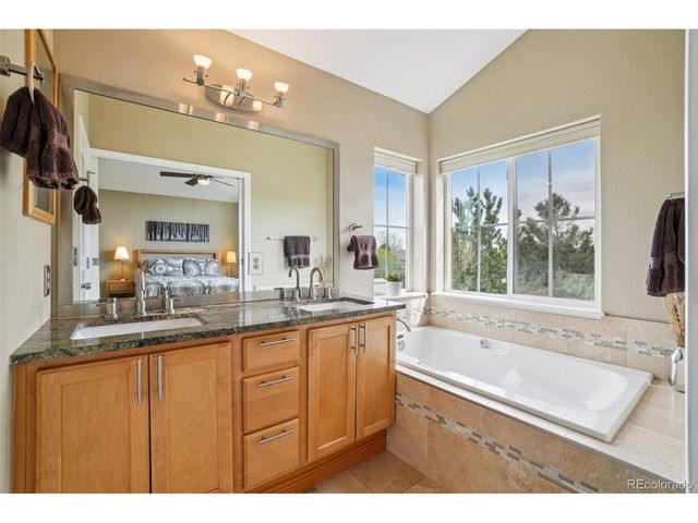 194 High Country Dr, Lafayette, CO 80026