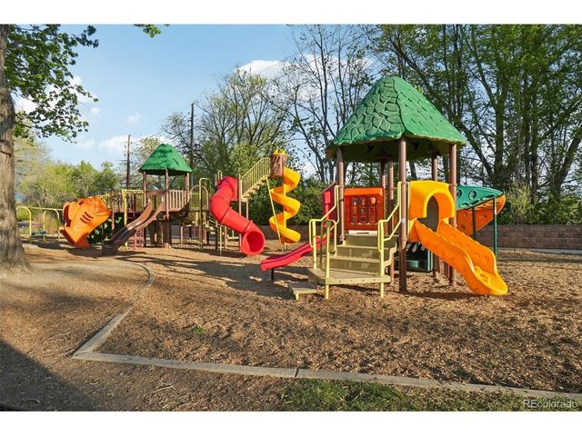 194 High Country Dr, Lafayette, CO 80026