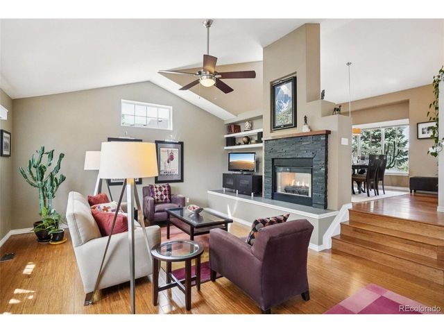 194 High Country Dr, Lafayette, CO 80026