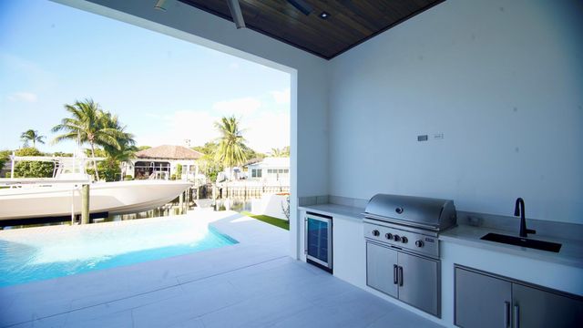 11331 Avery Road, Palm Beach Gardens, FL 33410