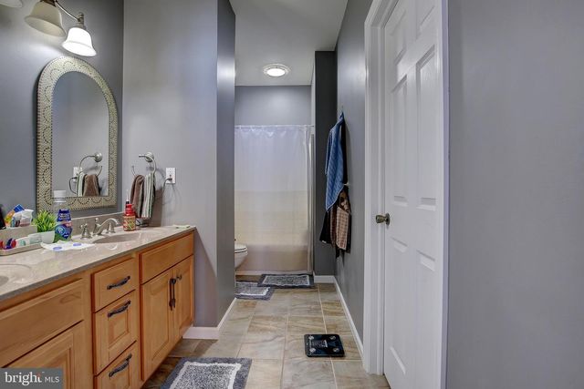 406 STONY POINTE DR, Bellefonte, PA 16823