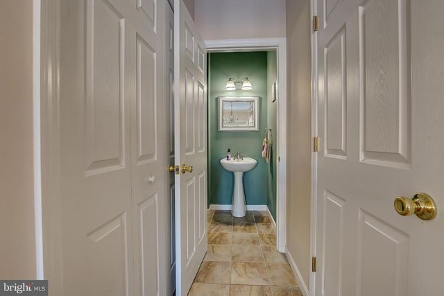 406 STONY POINTE DR, Bellefonte, PA 16823