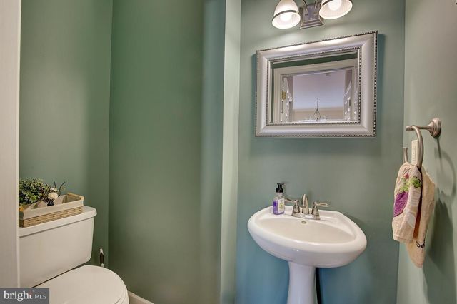 406 STONY POINTE DR, Bellefonte, PA 16823