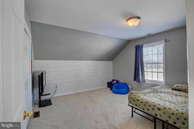 406 STONY POINTE DR, Bellefonte, PA 16823