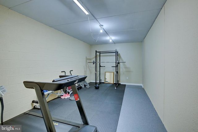 406 STONY POINTE DR, Bellefonte, PA 16823