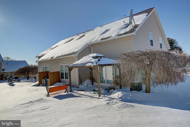 406 STONY POINTE DR, Bellefonte, PA 16823