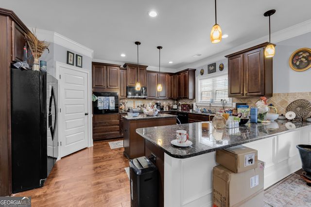 90 Waters Edge Lane, Covington, GA 30014