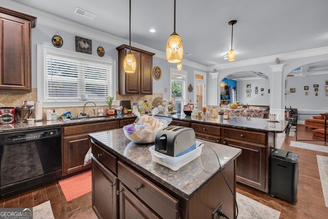 90 Waters Edge Lane, Covington, GA 30014