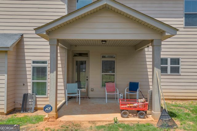 90 Waters Edge Lane, Covington, GA 30014