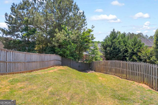 90 Waters Edge Lane, Covington, GA 30014