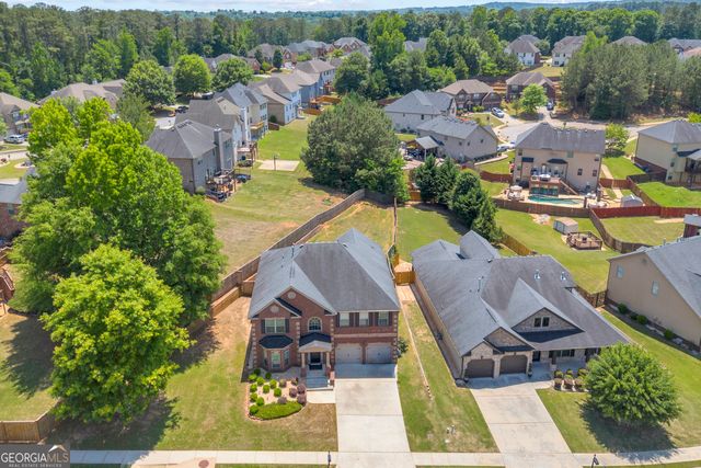 90 Waters Edge Lane, Covington, GA 30014