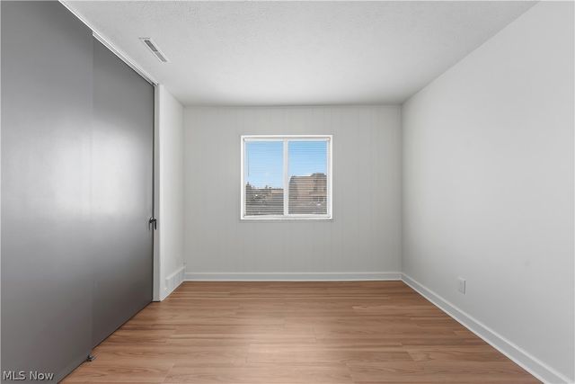 25735 Lorain Road 210, North Olmsted, OH 44070