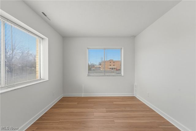 25735 Lorain Road 210, North Olmsted, OH 44070