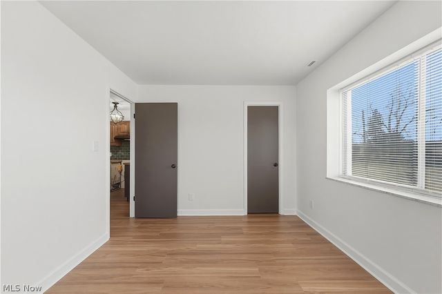 25735 Lorain Road 210, North Olmsted, OH 44070