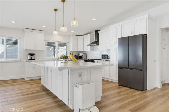 4921 Golden Arrow Drive, Rancho Palos Verdes, CA 90275