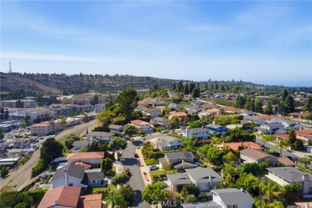 4921 Golden Arrow Drive, Rancho Palos Verdes, CA 90275