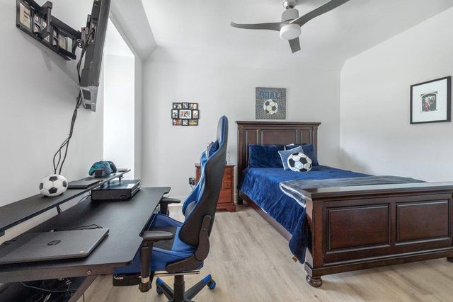 6543 White Oleander Circle W, Lake Charles, LA 70605