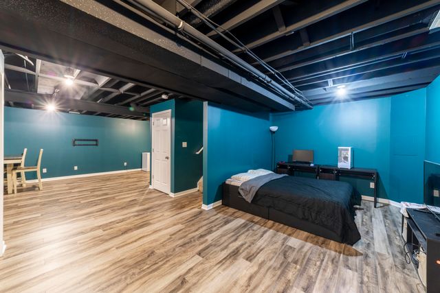 12724 Rutledge Street, Crown Point, IN 46307