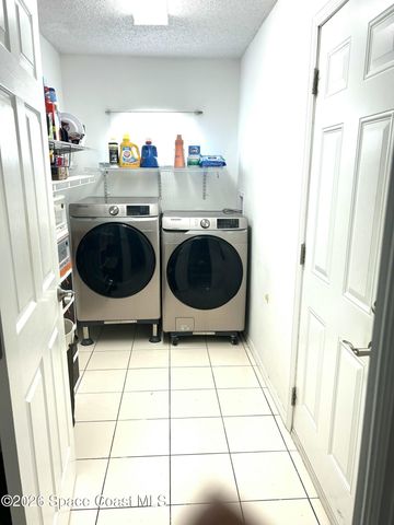 1098 Falconer Street NW, Palm Bay, FL 32907