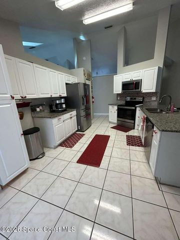 1098 Falconer Street NW, Palm Bay, FL 32907