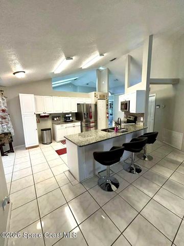 1098 Falconer Street NW, Palm Bay, FL 32907