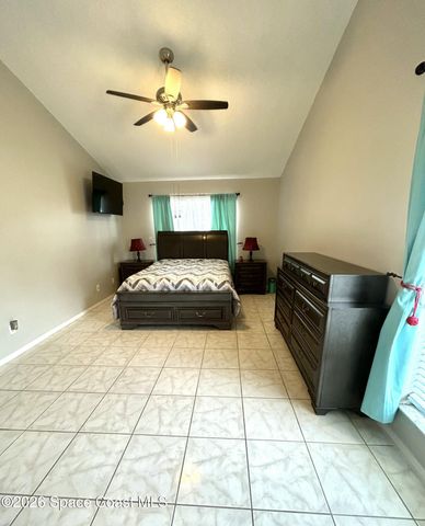 1098 Falconer Street NW, Palm Bay, FL 32907