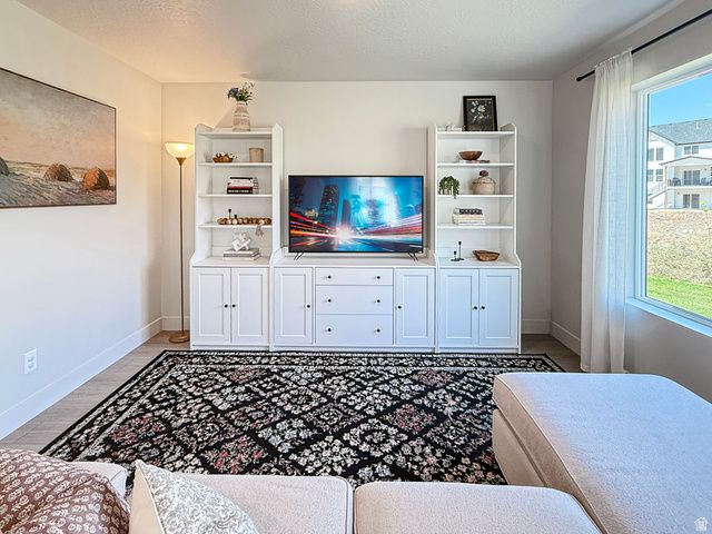 3713 S WHITE ASH DR, Mapleton, UT 84664